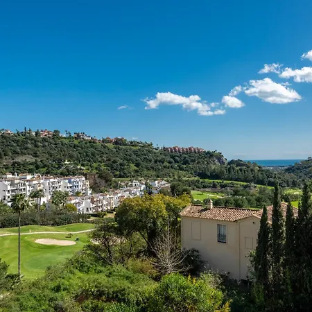 Alhambra 6 Bedroom Pool & Views
